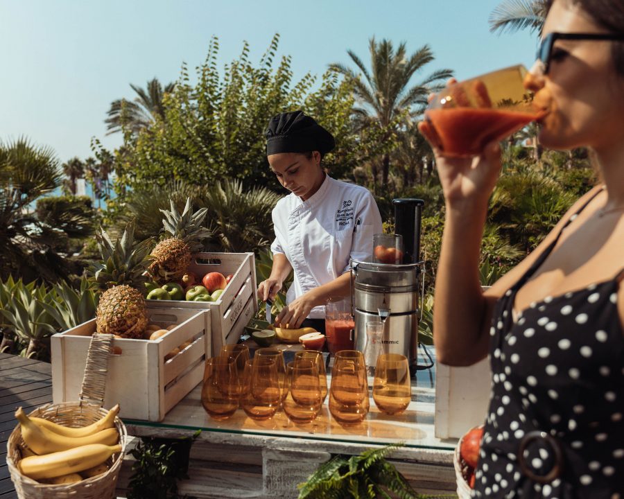 Kempinski Hotel Bahía anuncia su apertura bajo el protocolo de seguridad 'White Glove Service' - Kempinski Hotel Bahia Estacion de Desayuno Kempinski Hotel Bahía anuncia su apertura bajo el protocolo de seguridad 'White Glove Service' - Kempinski Hotel Bahia Estacion de Desayuno